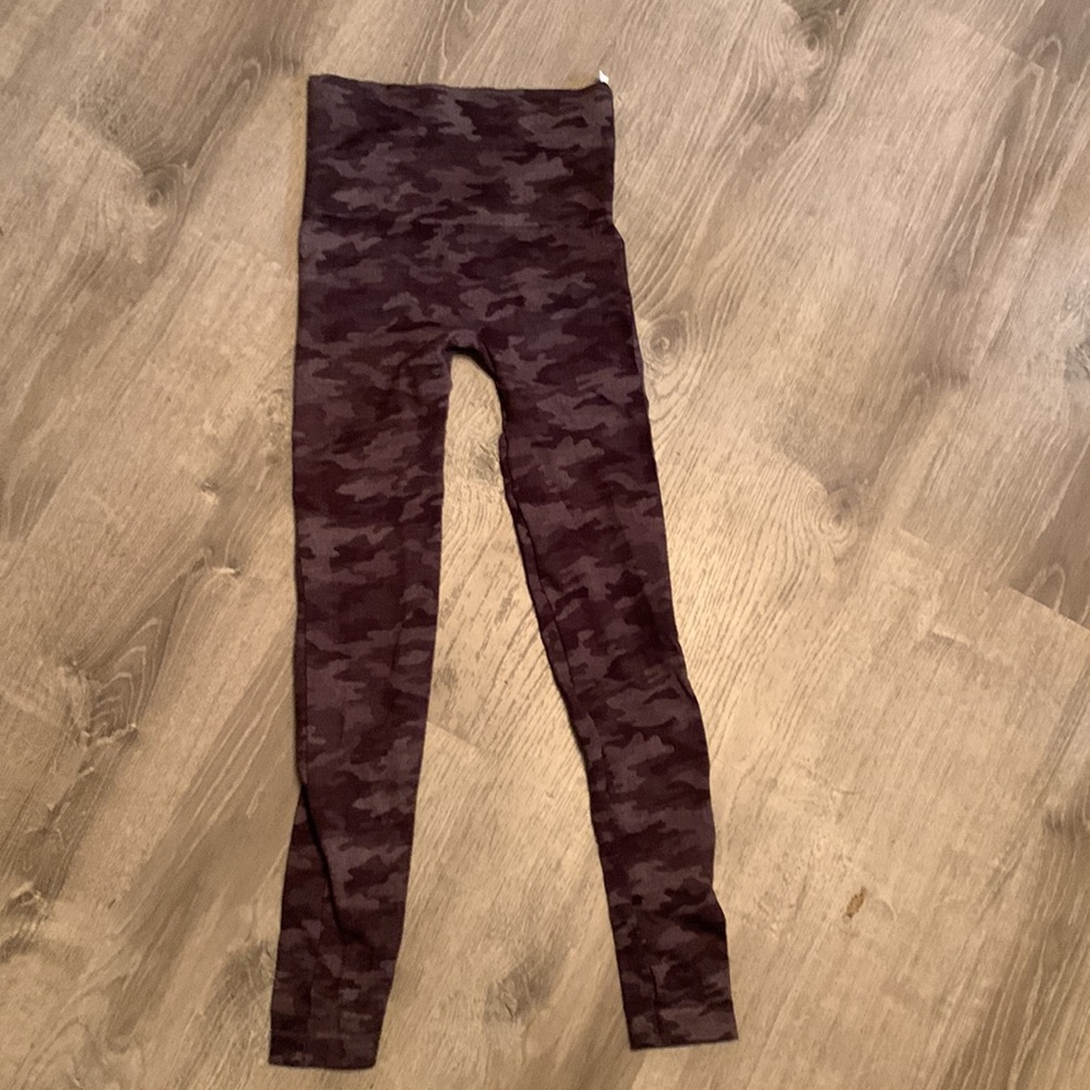 Camo Spanx leggings